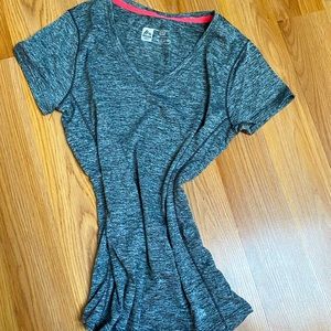 Gray women cap sleeves workout shirt top